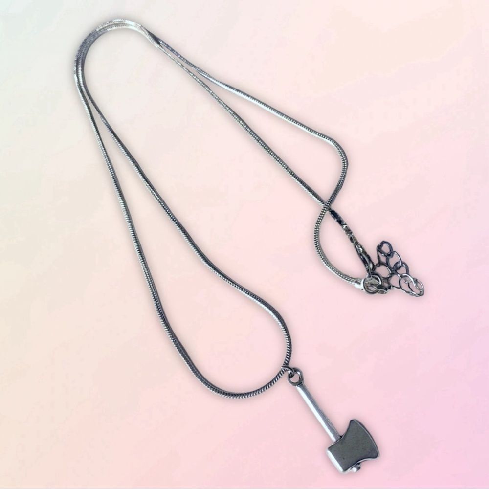 Dainty, Faux Axe Blade, Charm & Rope Chain, NEW